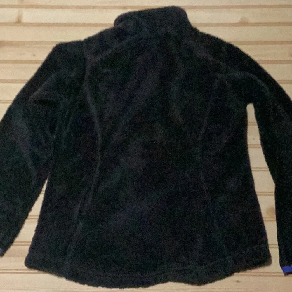 The North Face Kids‎ Black Blue Trim Fleece Jacket 7/8